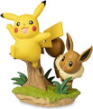 Pokémon TCG Pikachu & Eevee Poké Ball Collection 1.jpg