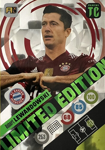 Lewandowski-Bayern-München-limited-panini-top-class-adrenalyn-xl-2022-AXL.jpg